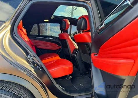 2019 Mercedes-Benz Gle Coupe 43 Amg z USA, uszkodzony, nr VIN 4JGED6EB7KA143026